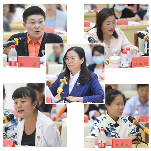 图为与会代表发言 图为与会代表发言